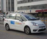 Taxi in Piazzale Roma