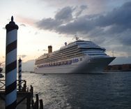 Venice Cruise Terminal: ship